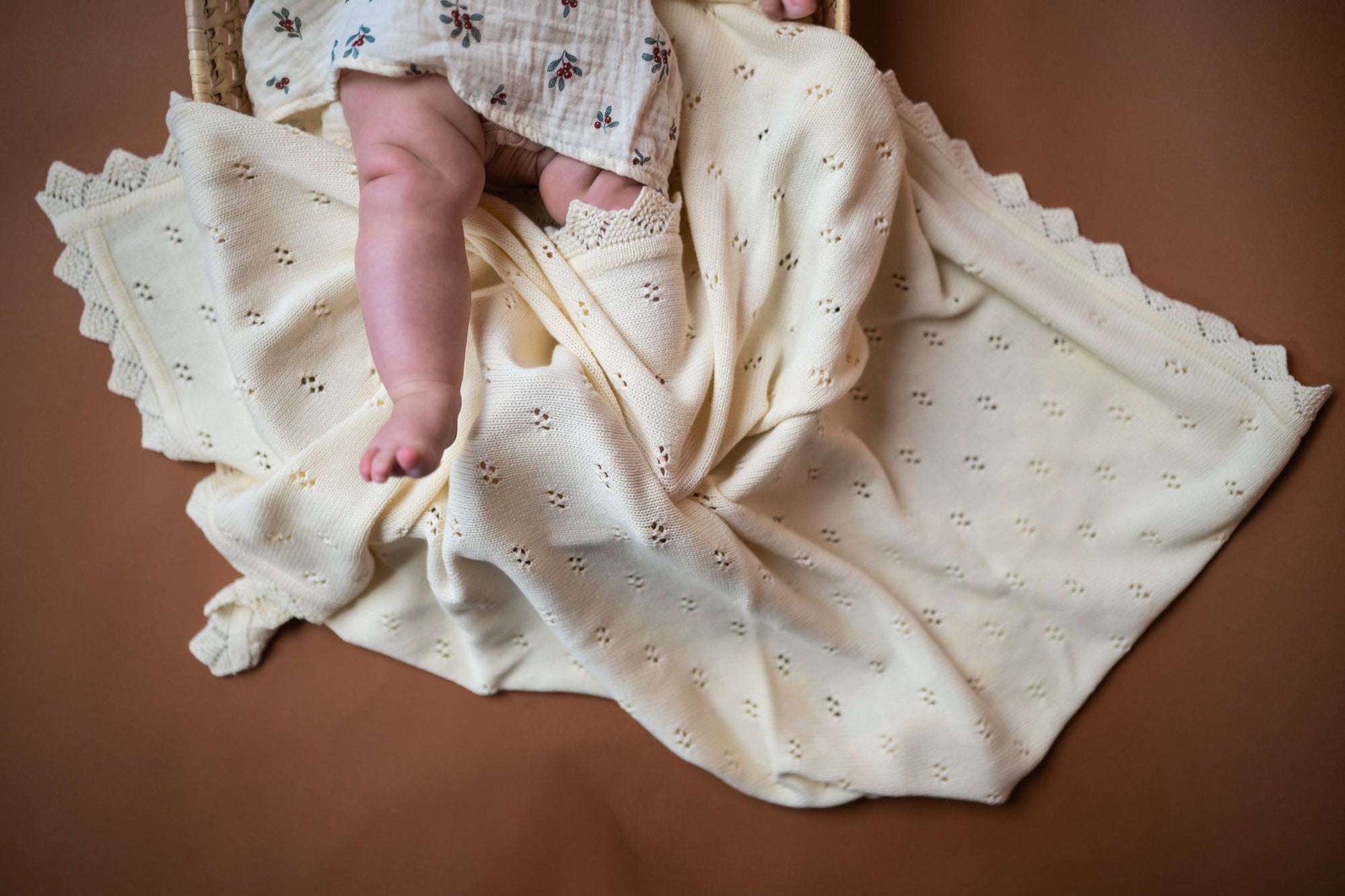 Süße Babydecke für den Frühling und Sommer