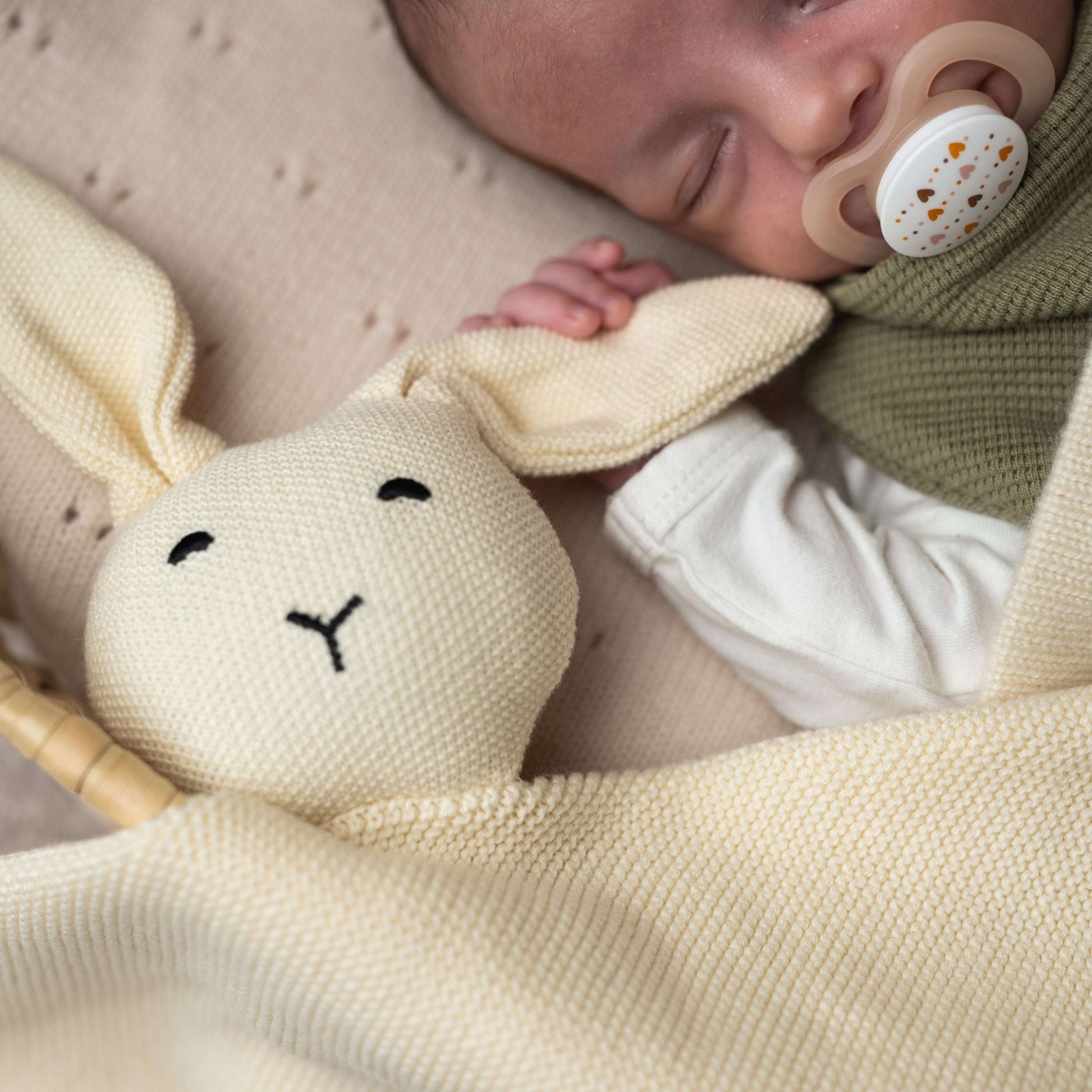 Baby Kuscheltuch JOSY aus 100% Bio - Baumwolle - LIAMELY